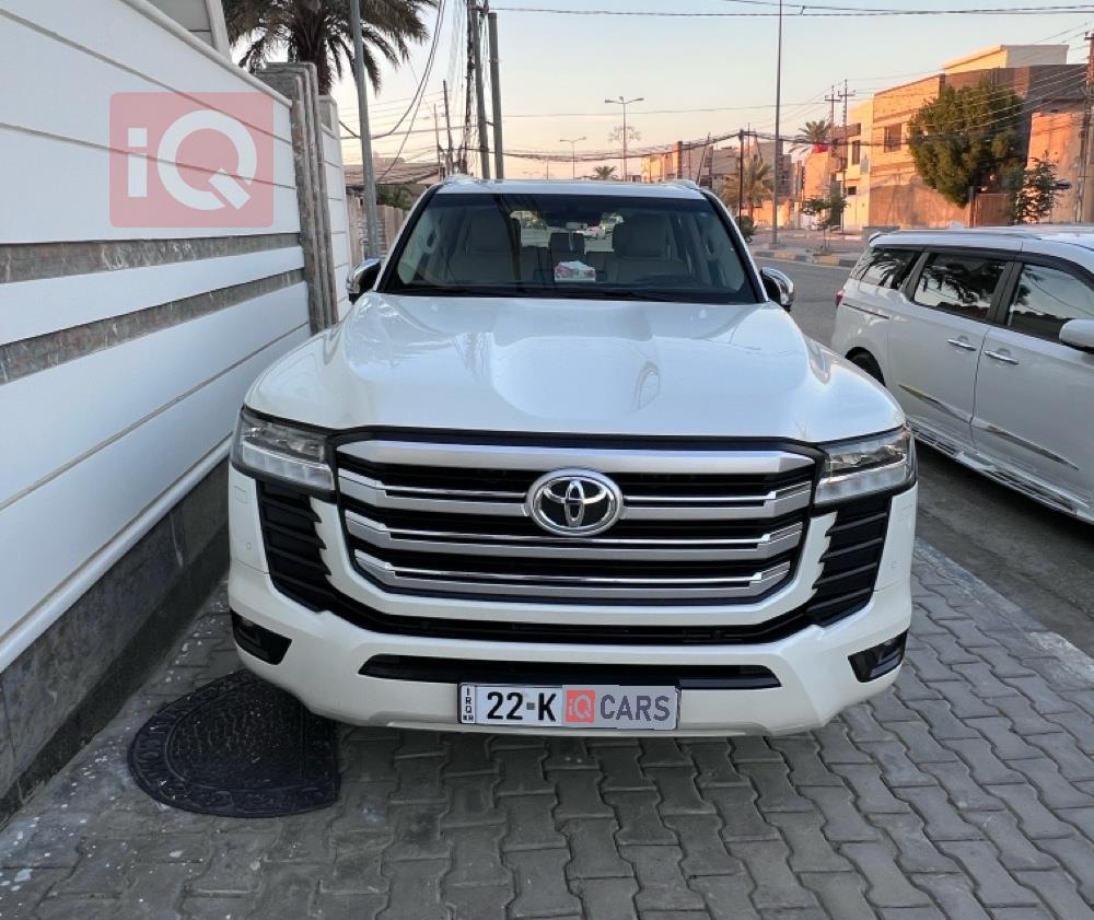 تويوتا لاندكروزر